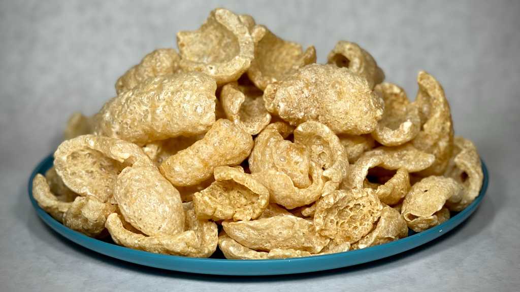 Chacha Roshan Rind .5 Lbs - Pork Rind Chicharron – Alfonso's Tamales